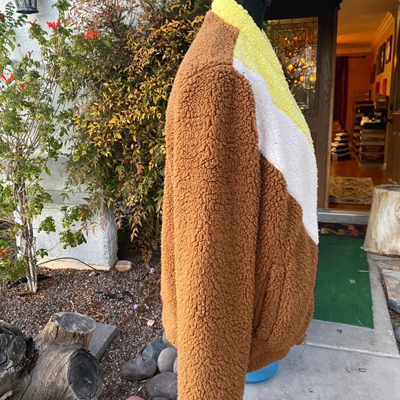 UGG ANNALISE TEDDY JACKET - Picture 14 of 14